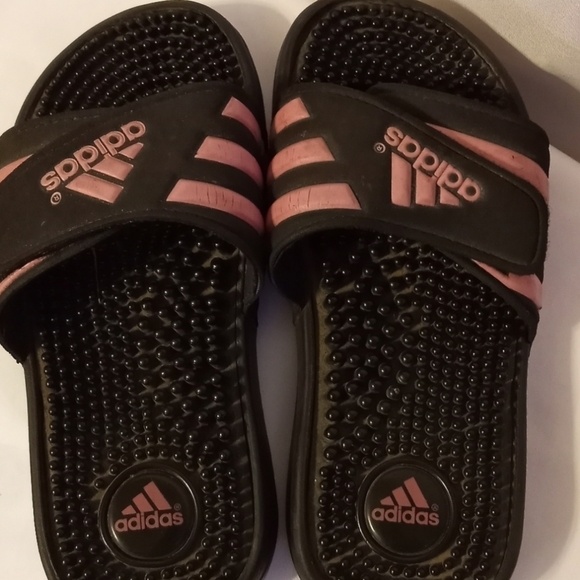 Adidas slides - Picture 2 of 6